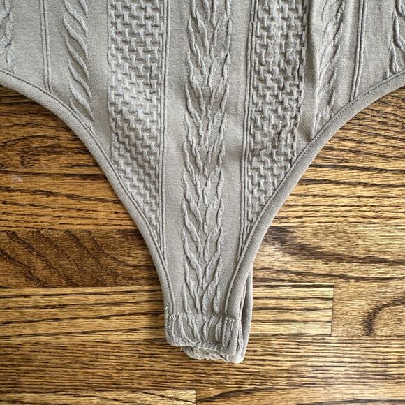 Women's Soho Lady Black Tan Bodysuit Ribbed Short Sleeve Shirt Tops S/M - Lot 2 - Picture 3 of 9